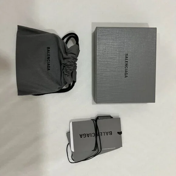 Balenciaga Wallet - Picture 2 of 3